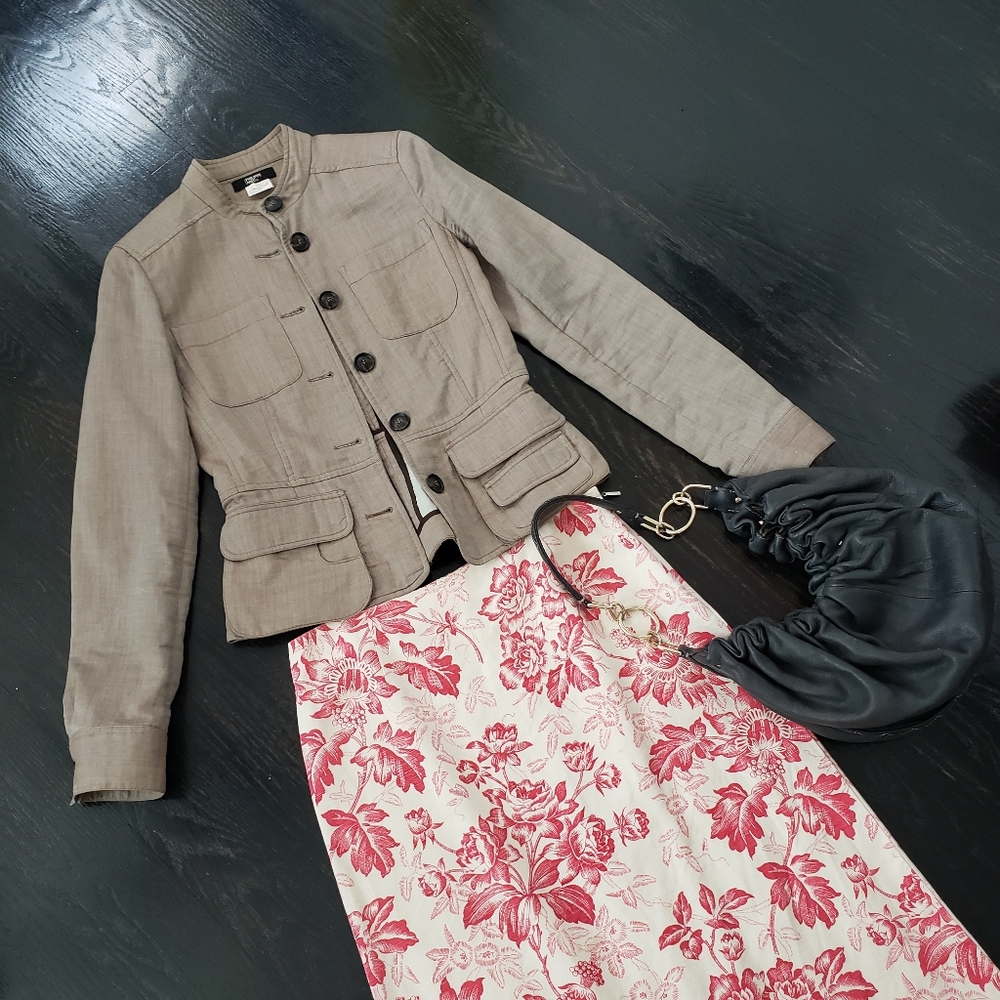 Blazer - Picture 3 of 5